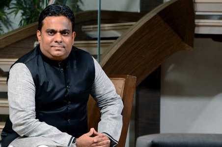 नितेश राणे बेवजह फैला रहे अफवाह : रईस शेख नितेश राणे बेवजह फैला रहे अफवाह : रईस शेख